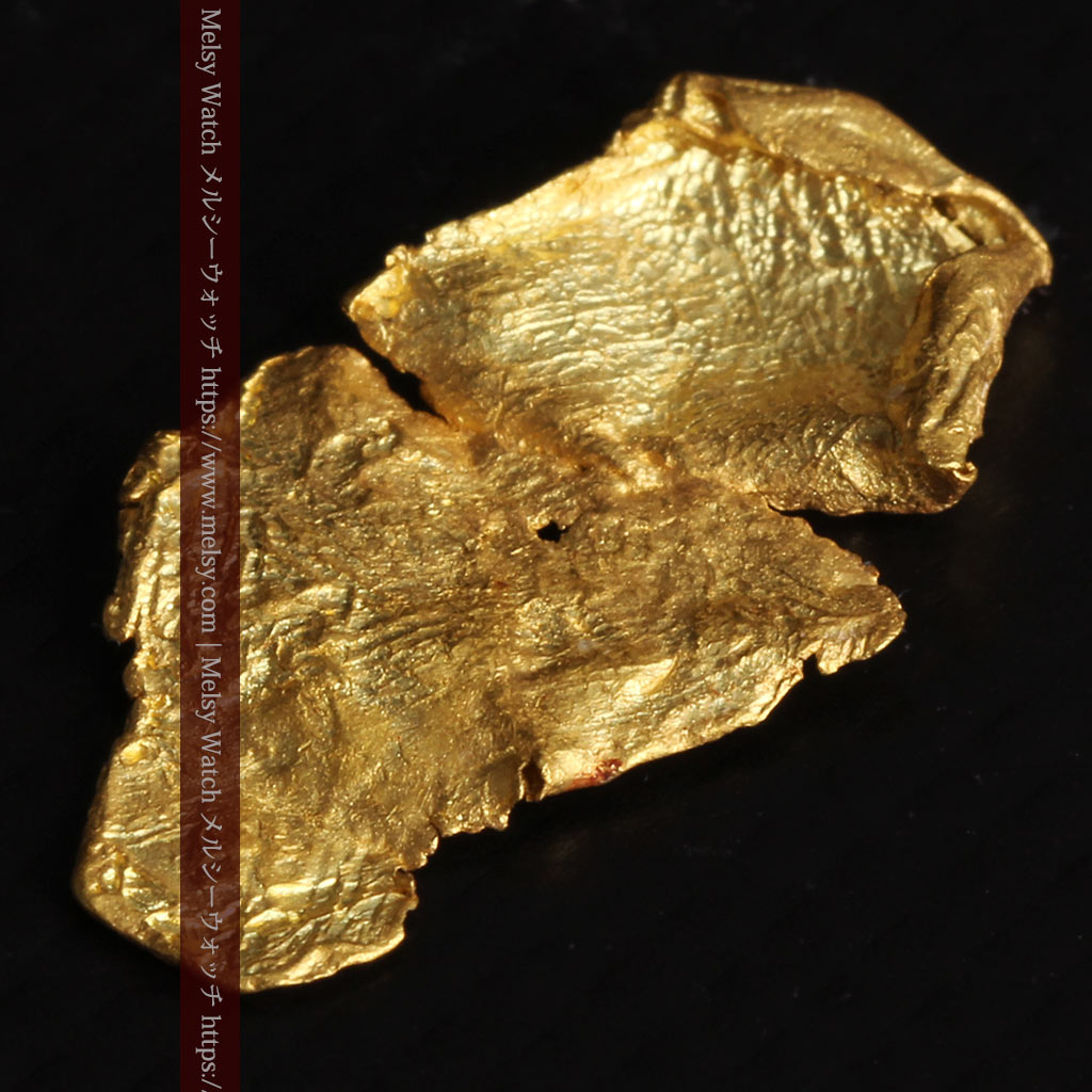 0.67gの非常に薄い面の大きな薄片金・自然金